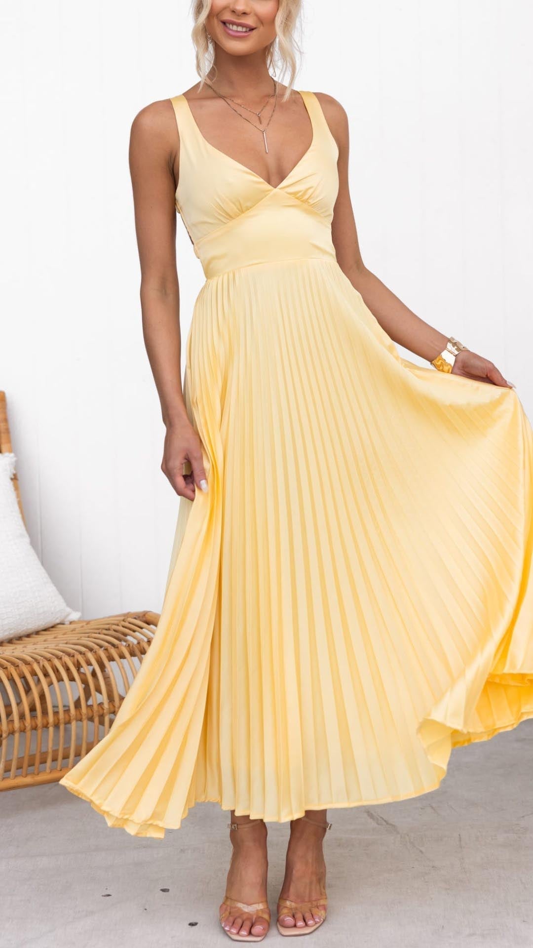 Luna™ | Gult plissert V-hals maxi kjole
