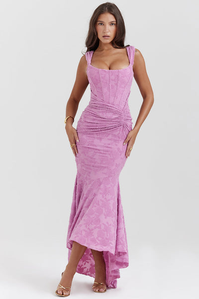 Zoey – Elegant Kjole med Definert Midje