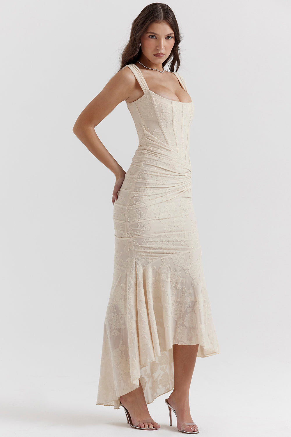 Zoey – Elegant Kjole med Definert Midje